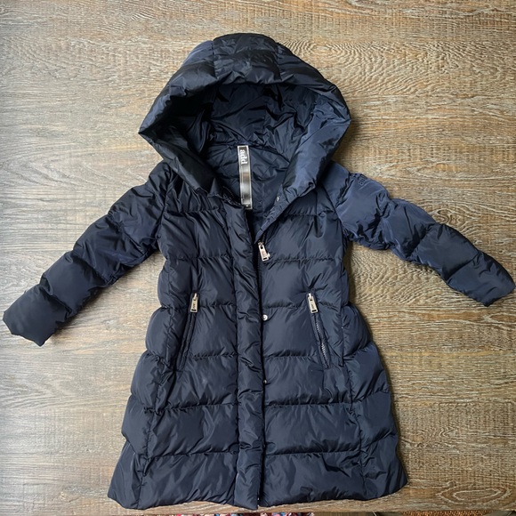 ADD girls coat - Picture 1 of 9